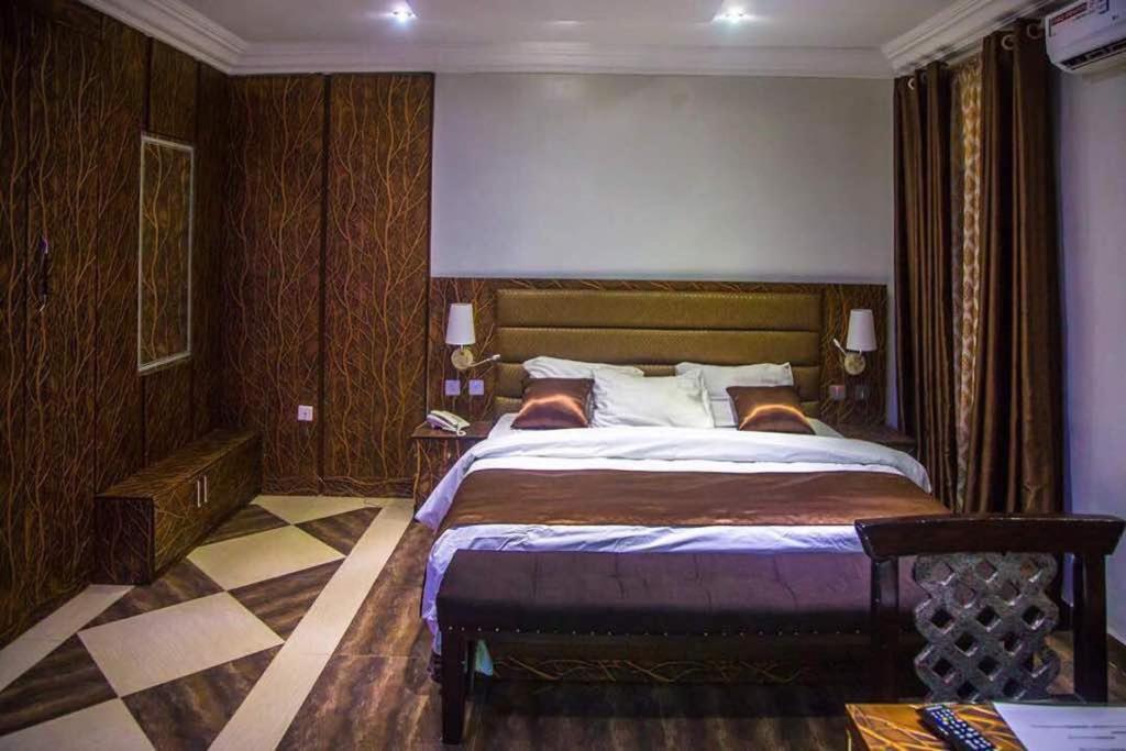 E-Suite Hotel Abuja Exterior foto